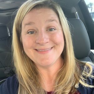 Meet your Posher, Carrie